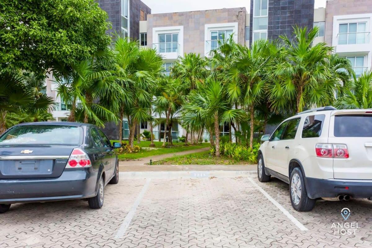 Zen Beachfront Condo, Pool, Gym, Golf, Club *