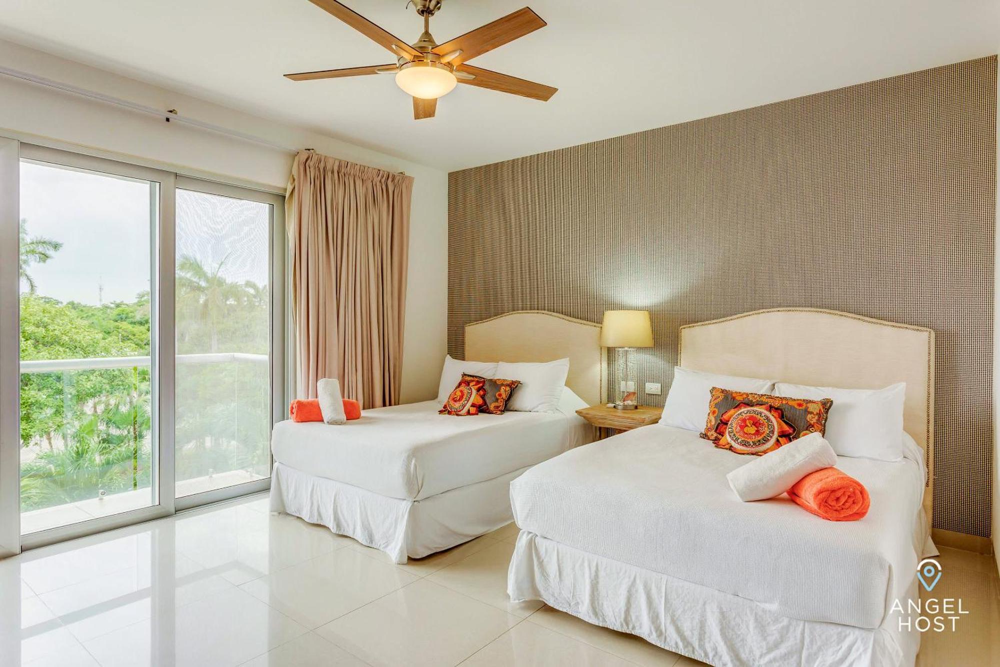 Сasa de vacaciones Zen Beachfront Condo, Pool, Gym, Golf, Club Playa del Carmen